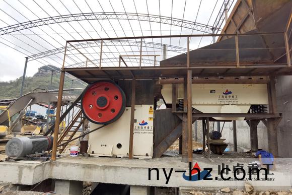 顎式破碎機(jī)