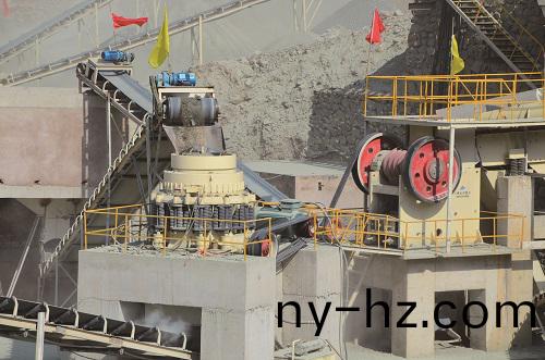 圓錐式(shi)破碎機(jī)(ji)